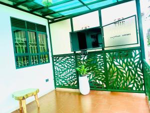 Μια τηλεόραση ή/και κέντρο ψυχαγωγίας στο Marama Stays