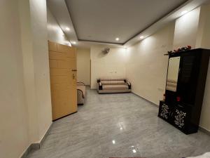 Χώρος καθιστικού στο Hotel O Buddham Guest House