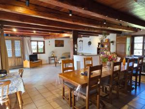 Χώρος καθιστικού στο Gîte de charme Alsacien près de Colmar +36 φωτογραφίες