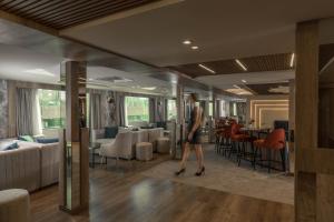 Gallery image of Luxor Cruising Nile River Experience in Luxor +7 photos