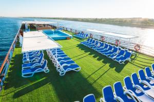 Peisaj natural din apropierea acestei bărci