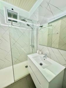 Koupelna v ubytování Hera House, Ponta do Sol, Portugal