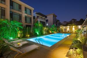 Πισίνα στο ή κοντά στο Yuezhi Hotel Liuyang Tianhong Shopping Center Branch