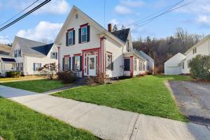 Budova, kde se prázdninový dům nachází