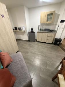 Köök või kööginurk majutusasutuses Loft Sencillo Zona Norte Sector La Fogata