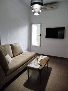 Μια τηλεόραση ή/και κέντρο ψυχαγωγίας στο Estilo y confort en San Nicolás