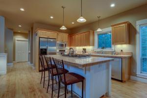 Kuchyň nebo kuchyňský kout v ubytování Big Pine + 8 fotografií