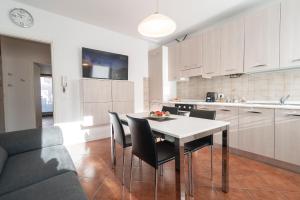 Nhà bếp/bếp nhỏ tại Borgo Murales