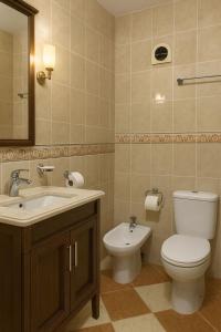 Ένα μπάνιο στο Hotel Estrella del Norte +16 φωτογραφίες