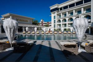 Πισίνα στο ή κοντά στο Chamada Girne Hotel Spa and Casino