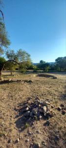 Příroda nedaleko venkovského domu