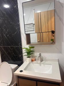 Ένα μπάνιο στο Ban slow life Koh Libong