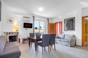 Et tv og/eller underholdning på GardenHouse Frascati