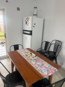 Nhà bếp/bếp nhỏ tại Casa Yvy Guazú