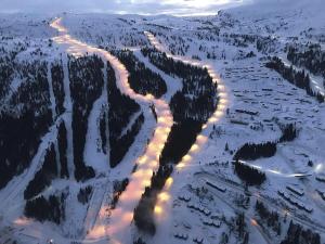 Naturlandskabet i nærheden af lejligheden + 23 billeder