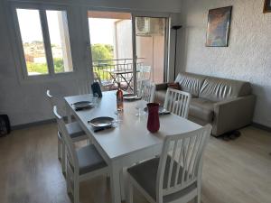 Posezení v ubytování Collioure + 17 fotografií