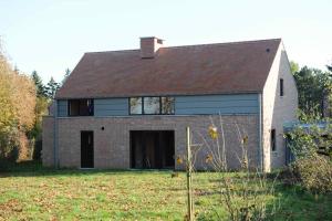 Hoone, kus puhkemaja asub