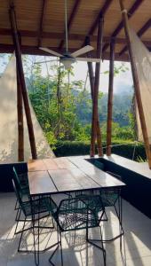 Μπαλκόνι ή βεράντα στο Eden Tica Lodge