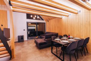 Posezení v ubytování Nordic Escape Blidinje