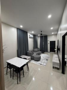 Χώρος καθιστικού στο Homestay Rawang, Sg Choh
