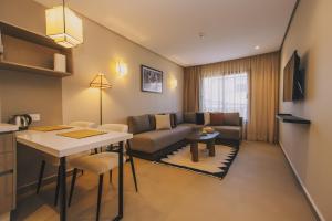 Телевізор і / або розважальний центр в Dally Apart Hotel