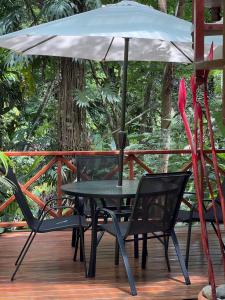 Κήπος έξω από το Villa Colibri - Secluded Villa - Short Stroll to Beach, Shops & Restaurants