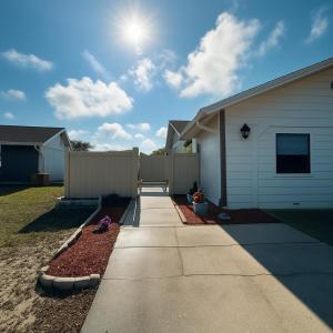 Το κτήριο όπου στεγάζεται  το διαμέρισμα