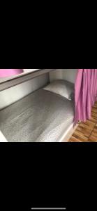 Ένα ή περισσότερα κρεβάτια σε δωμάτιο στο Welcome Hostel