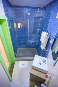 Vannituba majutusasutuses Encanto Lodge