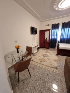 TV/trung tâm giải trí tại Shalom Residence +1 ảnh