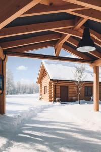 Το chata z widokiem τον χειμώνα