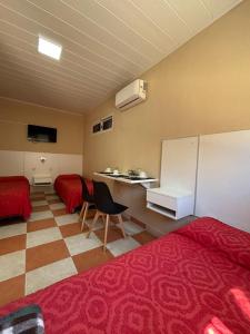 Khu vực ghế ngồi tại Hotel Don Luis