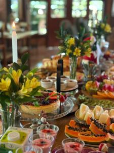 Φαγητό σε αυτό το πανδοχείο ή κάπου εκεί κοντά