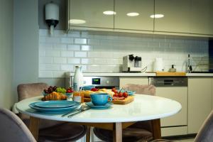 Una cocina o cocineta en Apartament w Kościerzynie