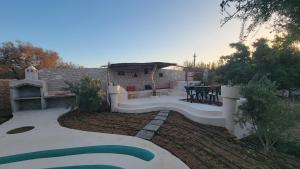 Πισίνα στο ή κοντά στο Dar Ez-zine