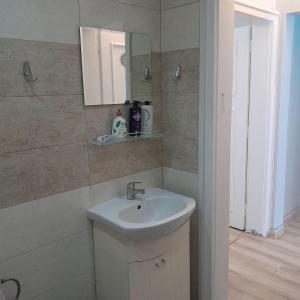 Phòng tắm tại Katy house