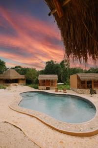 Πισίνα στο ή κοντά στο Quietud Hotel