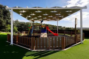 Zona de juegos infantil en Villa Marcia Home - Nature, Golf, Beaches-Lagos