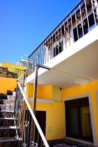 Balkón nebo terasa v ubytování Olympos Pension