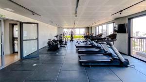 Gimnasio o equipamiento deportivo en Estúdio Piscina Rooftop, WiFi 1GB, Metrô 600m 39 fotos más