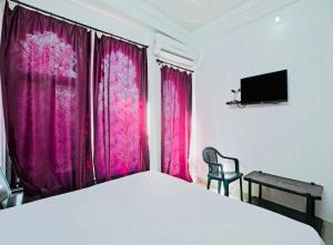 Μια τηλεόραση ή/και κέντρο ψυχαγωγίας στο The Lakeside Haveli +43 φωτογραφίες