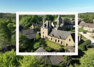 an aerial view of a large house at Ti An Eizh - Charming Townhouse - Near Vannes in Treffléan