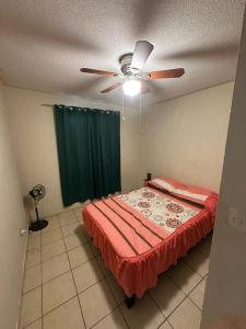 Ένα ή περισσότερα κρεβάτια σε δωμάτιο στο Tu refugio perfecto en Parras