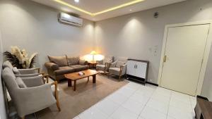 Χώρος καθιστικού στο شقق واحة بيروت +3 φωτογραφίες