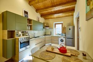 Η κουζίνα ή μικρή κουζίνα στο Casa Vicolo TerminIO