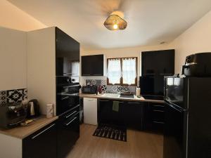 Køkken eller tekøkken på Studio Cosy 32 m2 hyper centre Châlons-en-Champagne