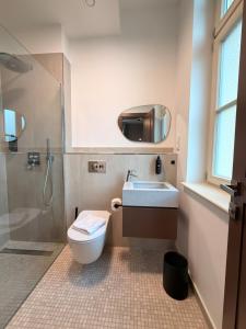 Ένα μπάνιο στο Amaroo - Apartments "Regia"