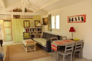 Χώρος καθιστικού στο Gîte des Preaux in Pacy near Giverny