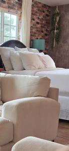 Ένα ή περισσότερα κρεβάτια σε δωμάτιο στο Zen Den Studio