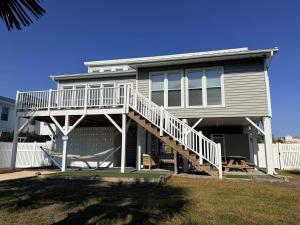 Το κτήριο όπου στεγάζεται  η παραθεριστική κατοικία